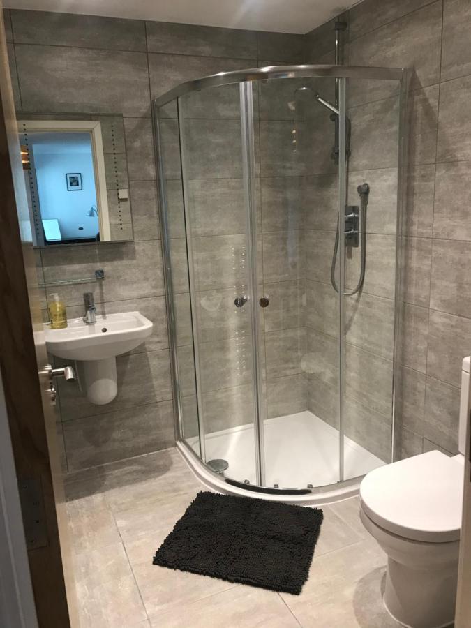 Modern Apartment With Stunning Views, Close To Amenities And St Ives Hayle Bagian luar foto